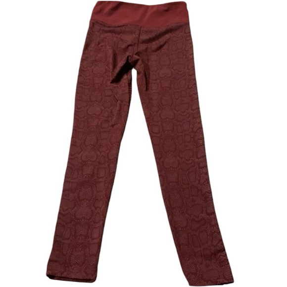 Better Sports Performance Leggings - Picture 5 of 5